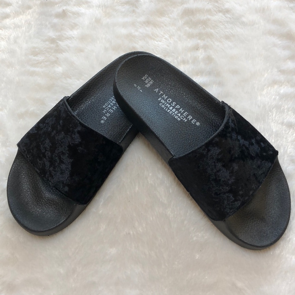 🖤Velvet Slides🖤